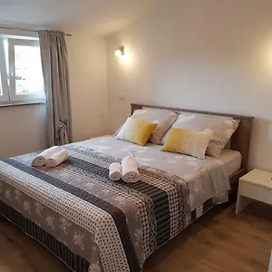 https://apartmani-nora.pula-hotels.org